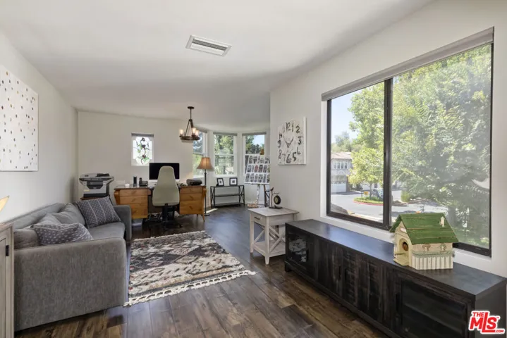 29700 Windsong Lane, Agoura Hills, California 91301