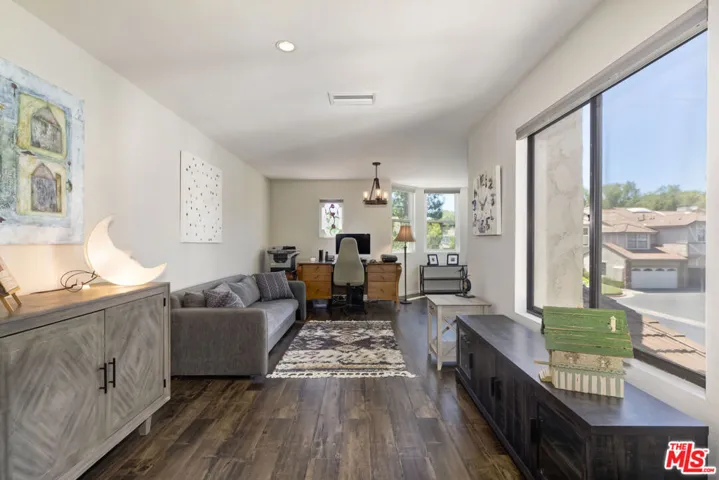 29700 Windsong Lane, Agoura Hills, California 91301