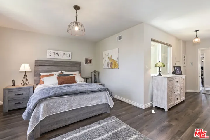 29700 Windsong Lane, Agoura Hills, California 91301
