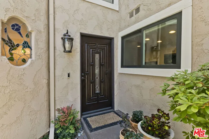 29700 Windsong Lane, Agoura Hills, California 91301