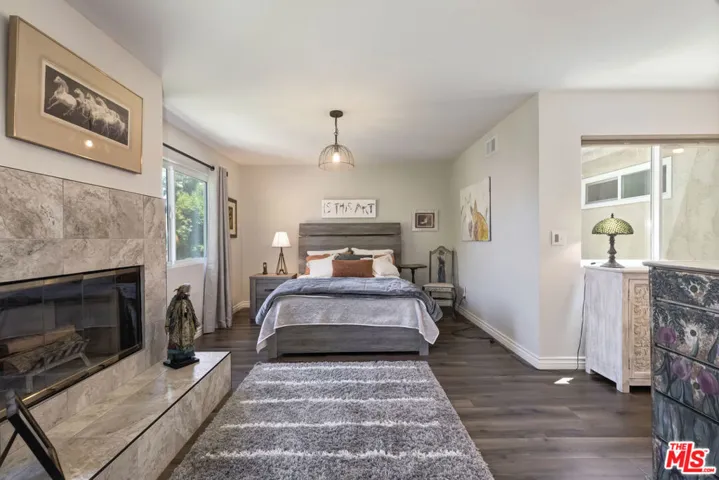 29700 Windsong Lane, Agoura Hills, California 91301