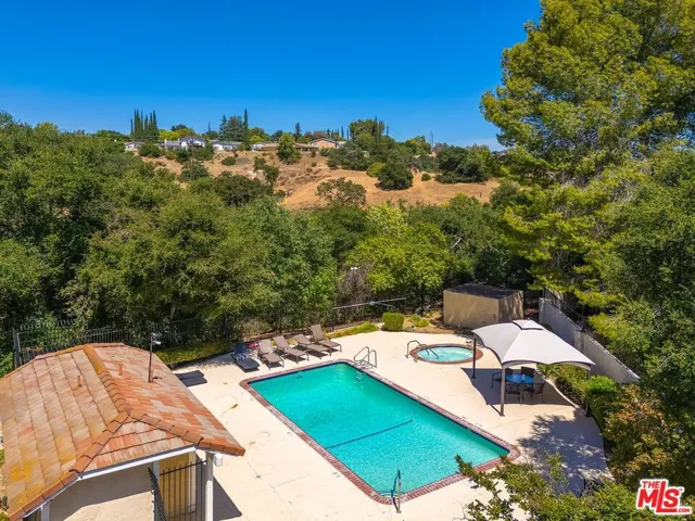 29700 Windsong Lane, Agoura Hills, California 91301