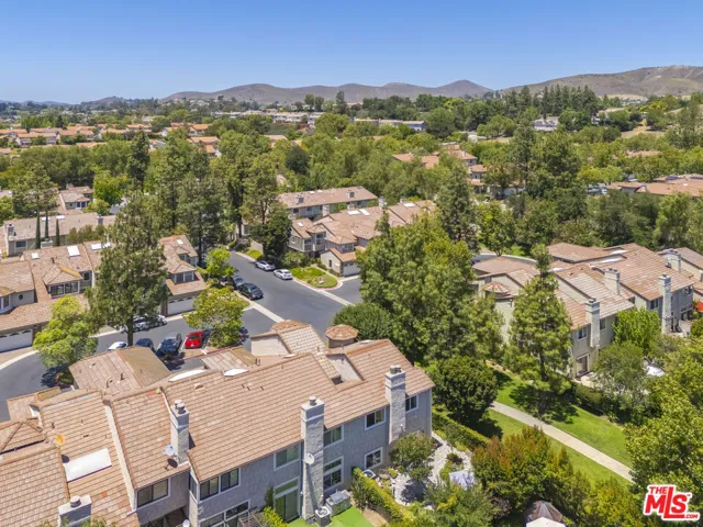 29700 Windsong Lane, Agoura Hills, California 91301