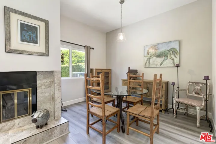 29700 Windsong Lane, Agoura Hills, California 91301