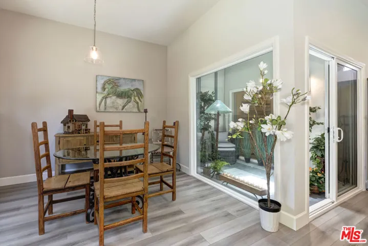 29700 Windsong Lane, Agoura Hills, California 91301