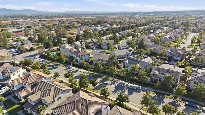 6067 Cone Peak, Fontana, California 92336
