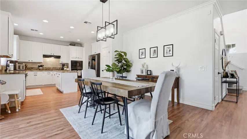 6067 Cone Peak, Fontana, California 92336