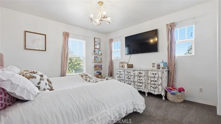 6067 Cone Peak, Fontana, California 92336
