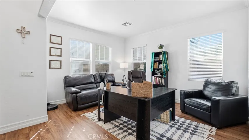6067 Cone Peak, Fontana, California 92336
