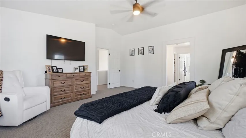 6067 Cone Peak, Fontana, California 92336