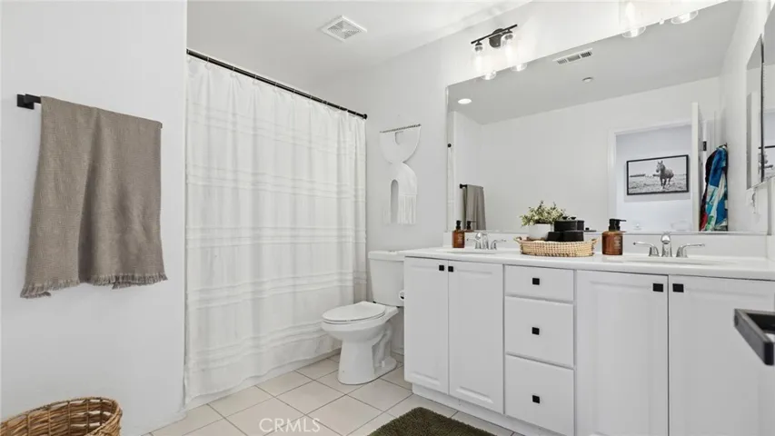6067 Cone Peak, Fontana, California 92336