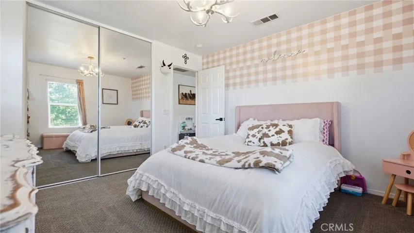 6067 Cone Peak, Fontana, California 92336