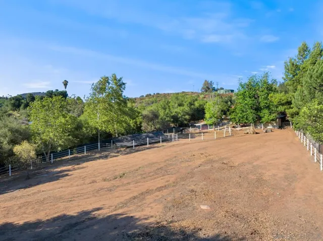 11414 Betsworth, Valley Center, California 92082