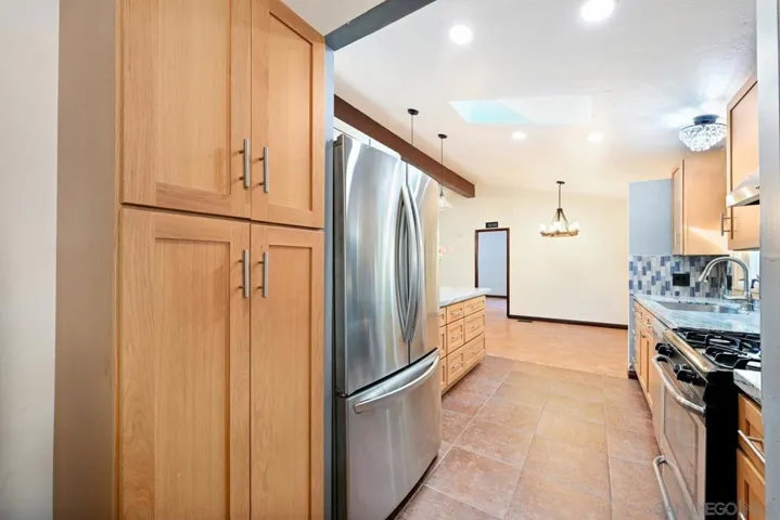 11414 Betsworth, Valley Center, California 92082