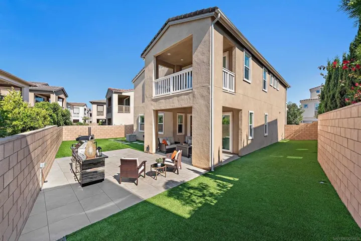 624 Pelion, Lake Forest, California 92630
