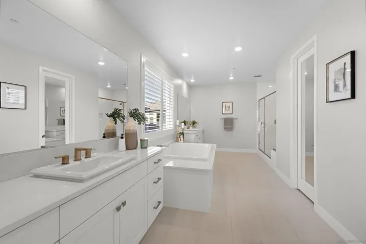 624 Pelion, Lake Forest, California 92630