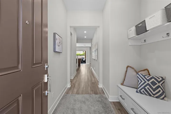 624 Pelion, Lake Forest, California 92630