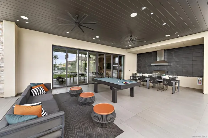 624 Pelion, Lake Forest, California 92630