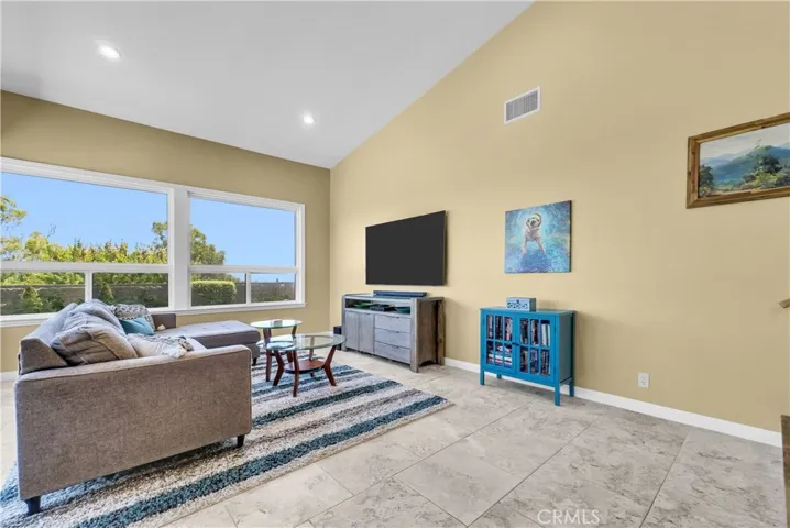 2216 Hilltop Court, Fullerton, California 92831