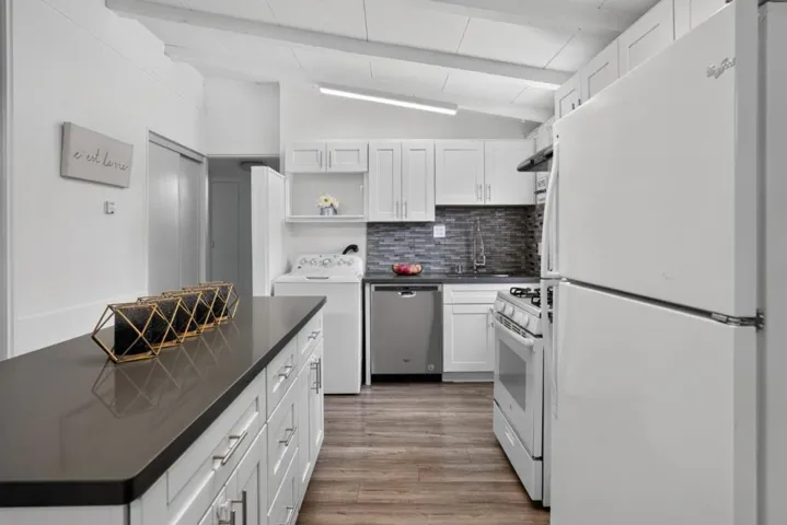 10391 Johnson Avenue, Cupertino, California 95014