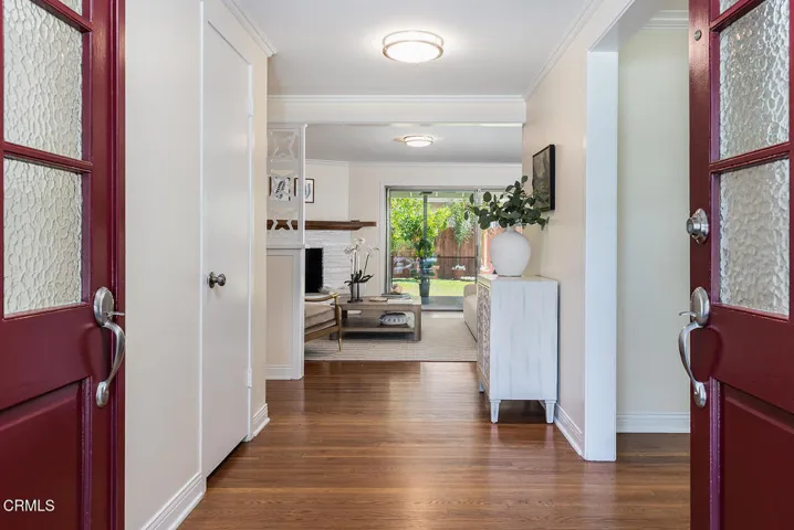 1300 S Marengo Ave 005-mls