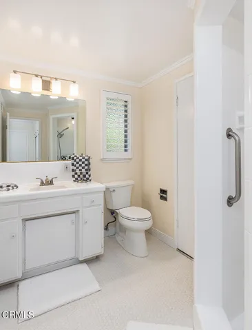 1300 S Marengo Ave 026-mls