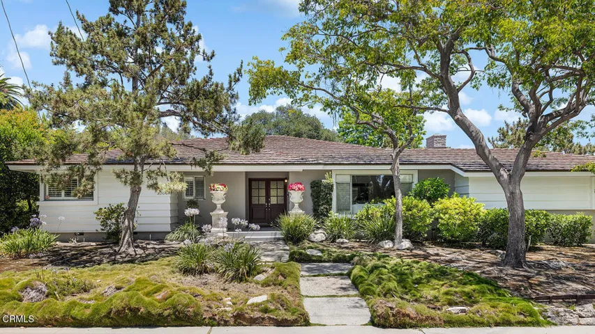 1300 S Marengo Ave 001-mls