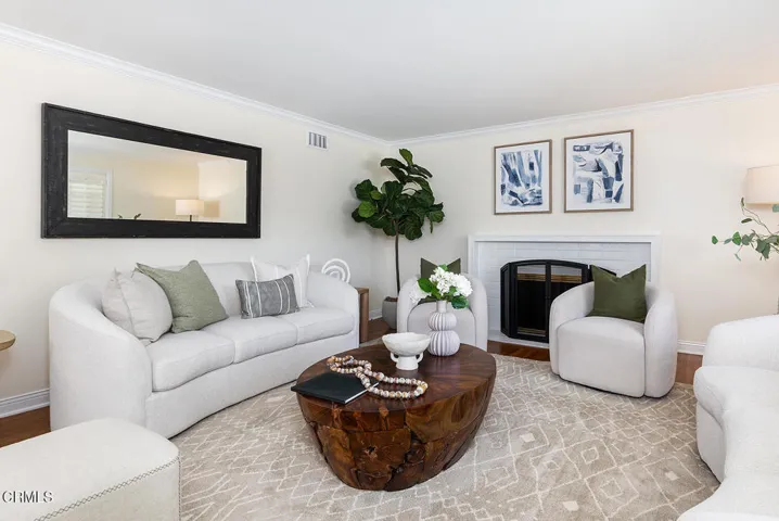 1300 S Marengo Ave 007-mls
