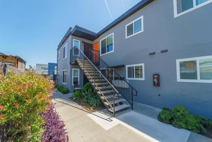 4022 42nd, San Diego, California 92105