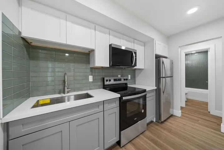 4022 42nd, San Diego, California 92105