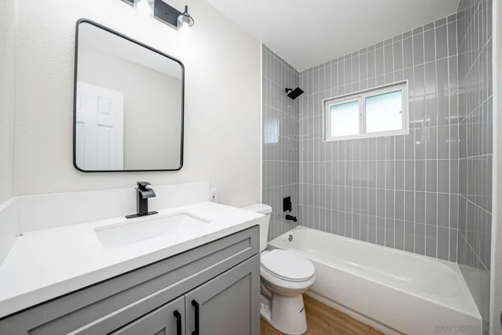 4022 42nd, San Diego, California 92105