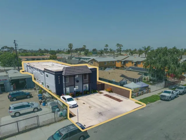 4022 42nd, San Diego, California 92105