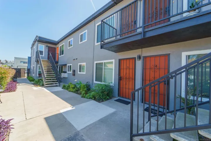 4022 42nd, San Diego, California 92105