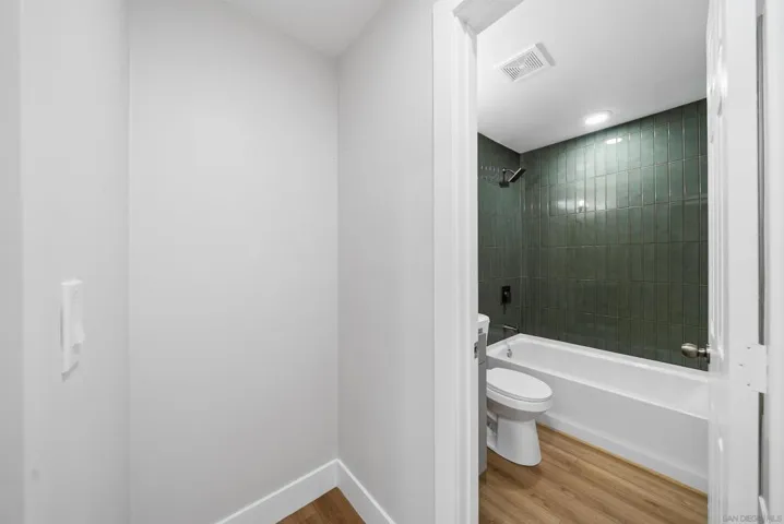 4022 42nd, San Diego, California 92105
