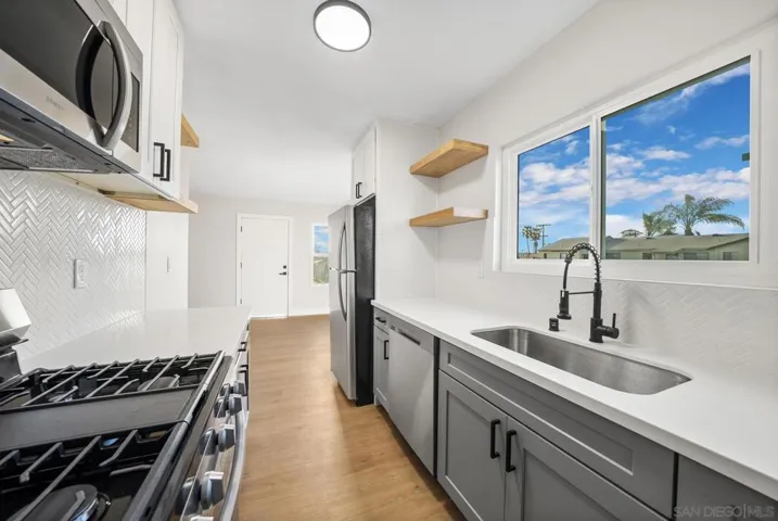 4022 42nd, San Diego, California 92105