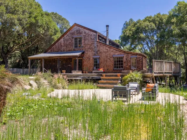 925 Old Farm Lane, Aptos, California 95003