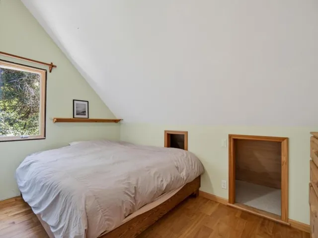 925 Old Farm Lane, Aptos, California 95003