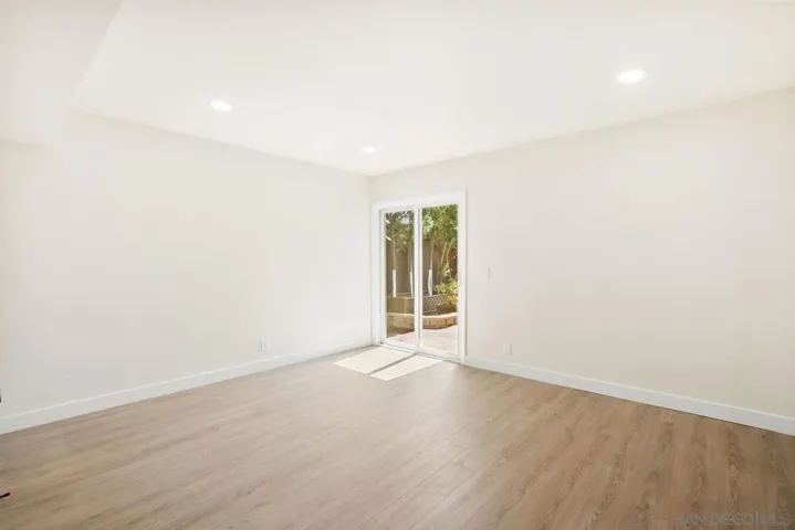 9956 Cummins Pl, San Diego, California 92131