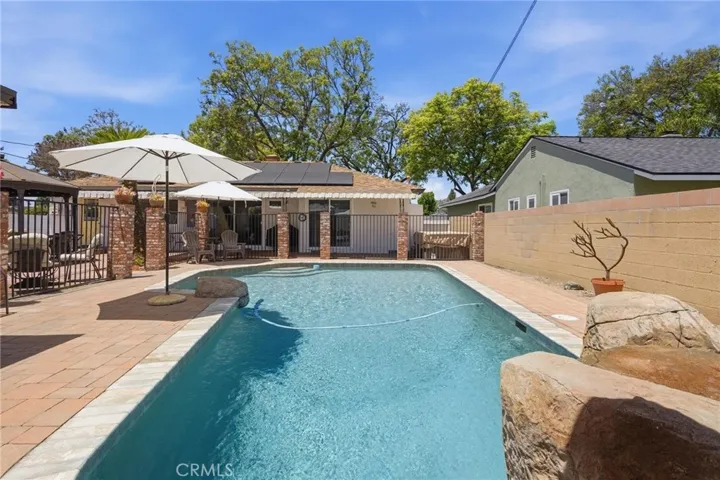 POOL VIEW TO HOUSE