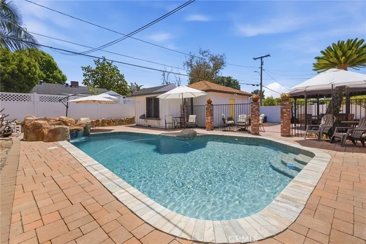 10660 Homeland Ave., Whittier, California 90603
