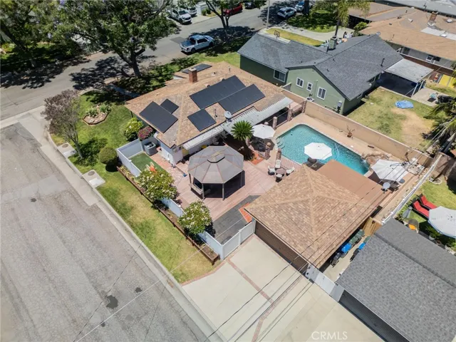 CORNER LOT AERIAL