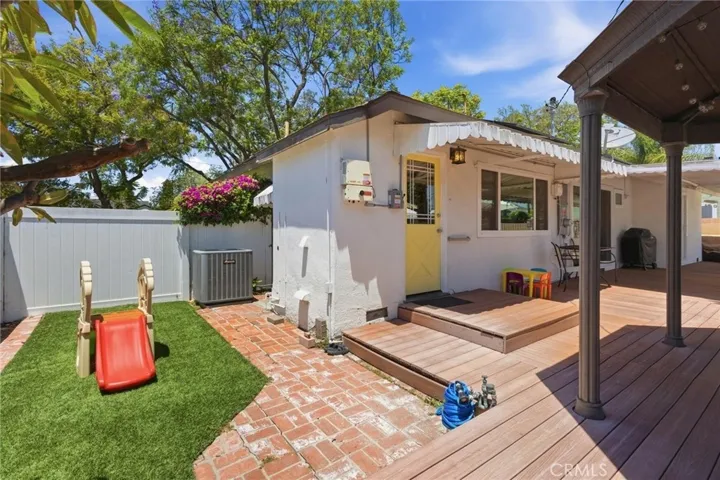 10660 Homeland Ave., Whittier, California 90603