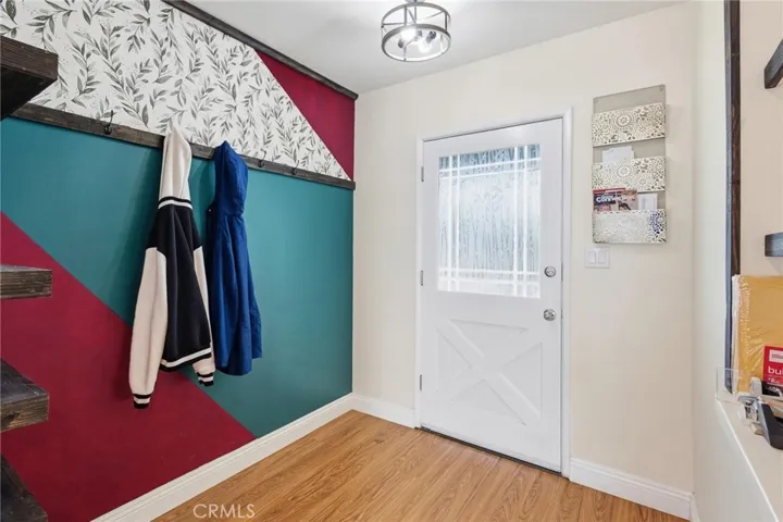  FRONT DOOR ENTRY AREA