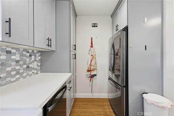 KITCHEN PANTRY