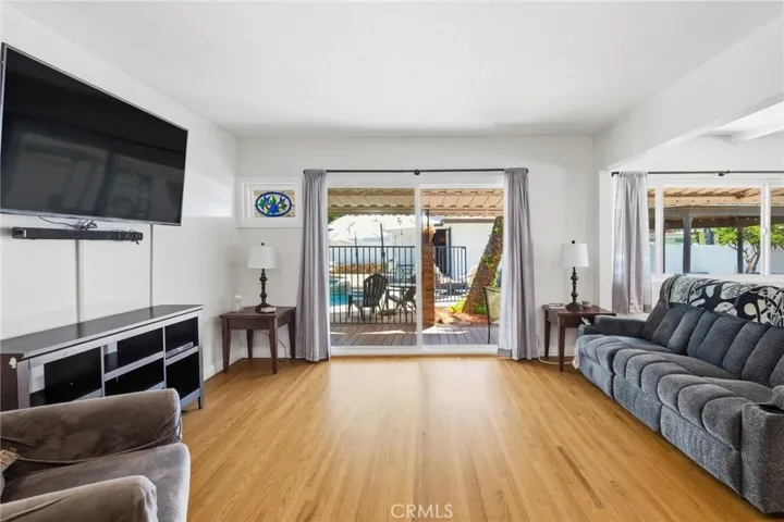 SLIDER TO PATIO