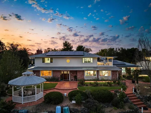 2222 Lindsay Michelle Dr, Alpine, California 91901