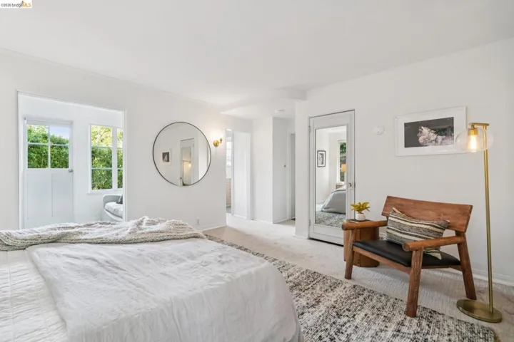 5933 Johnston Dr., Oakland, California 94611