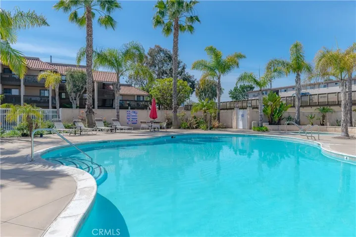 20936 Sandbar 103, Huntington Beach, California 92648