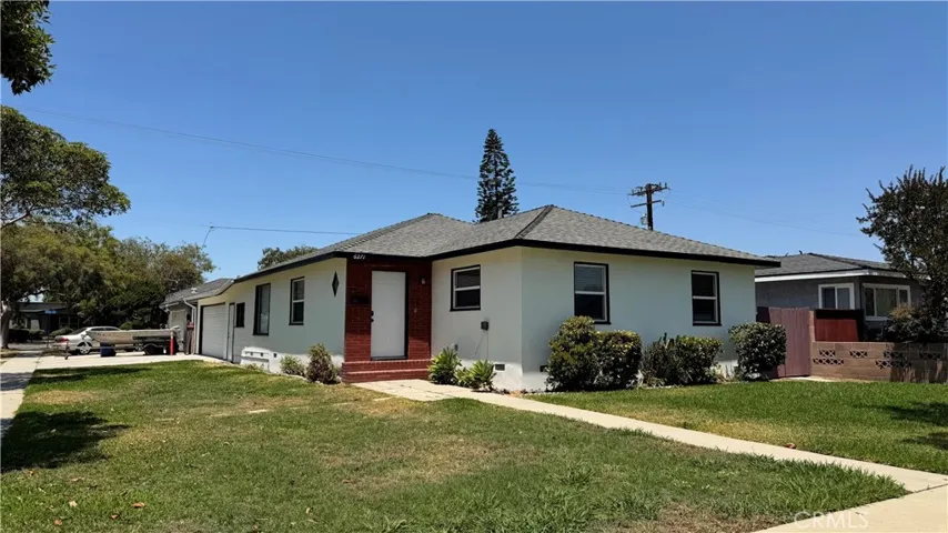 6271 Coronado, Long Beach, California 90805