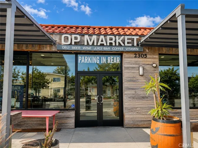 2305 Ocean Park, Santa Monica, California 90405